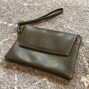 MATT & NAT clutch/wristlet - BRAND NEW!